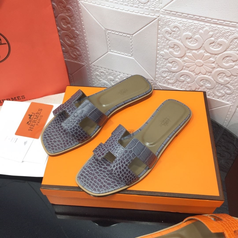 Hermes Slippers